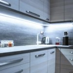 Светодиодная лента с пультом Apeyron 221ОО 14.4 Вт/м 12 В 10 мм IP20 5 м регулируемый цвет света APEYRON
